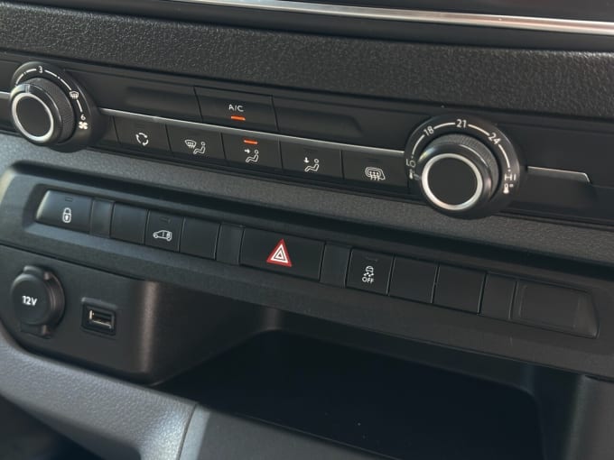 2025 Peugeot Expert