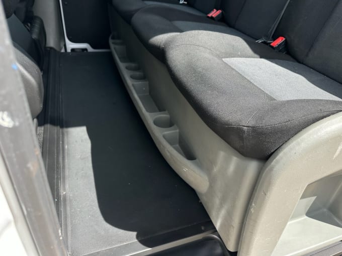 2025 Renault Master