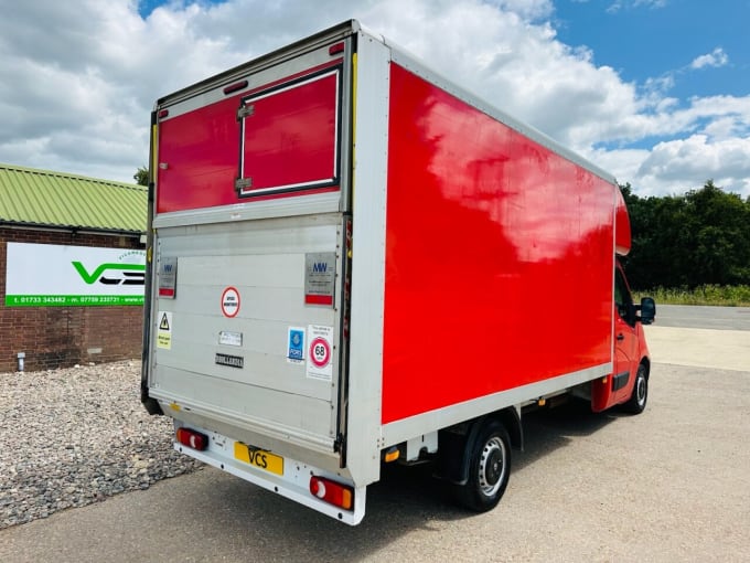 2025 Vauxhall Movano
