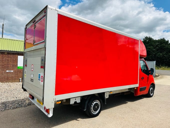 2025 Vauxhall Movano