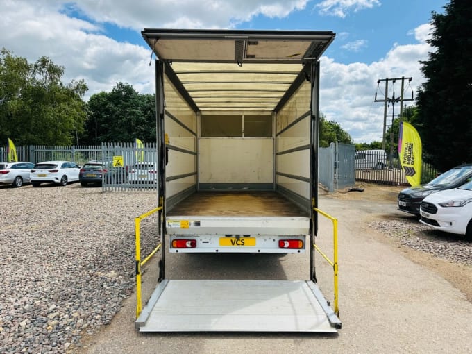 2025 Vauxhall Movano