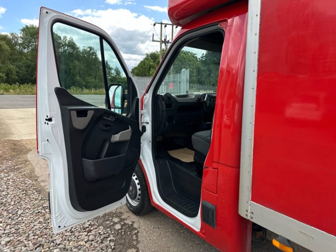 2025 Vauxhall Movano