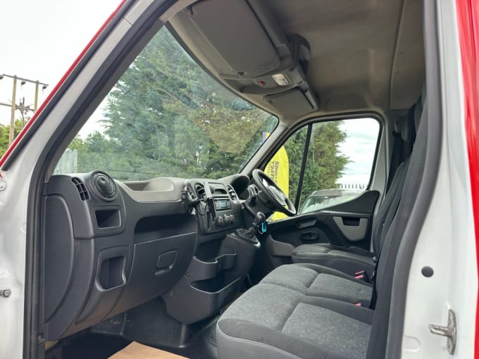 2025 Vauxhall Movano
