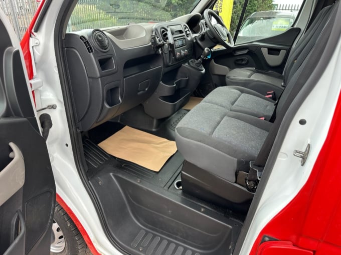 2025 Vauxhall Movano