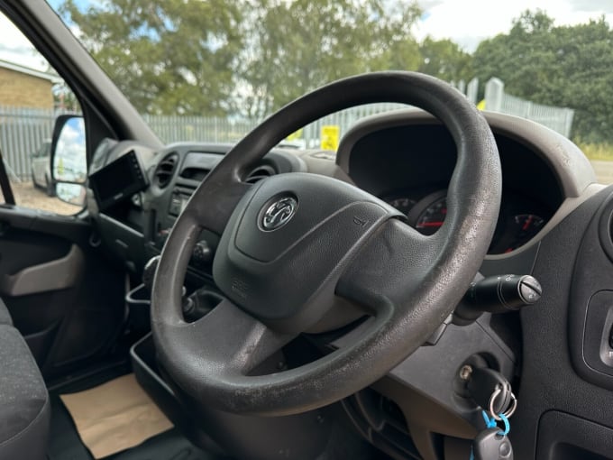 2025 Vauxhall Movano