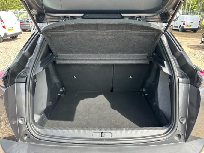 2025 Peugeot 2008
