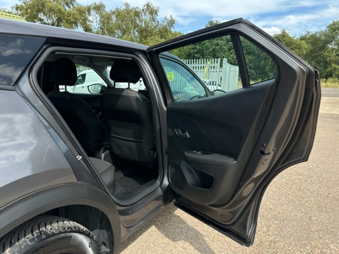 2025 Peugeot 2008