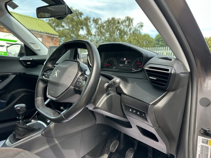 2025 Peugeot 2008