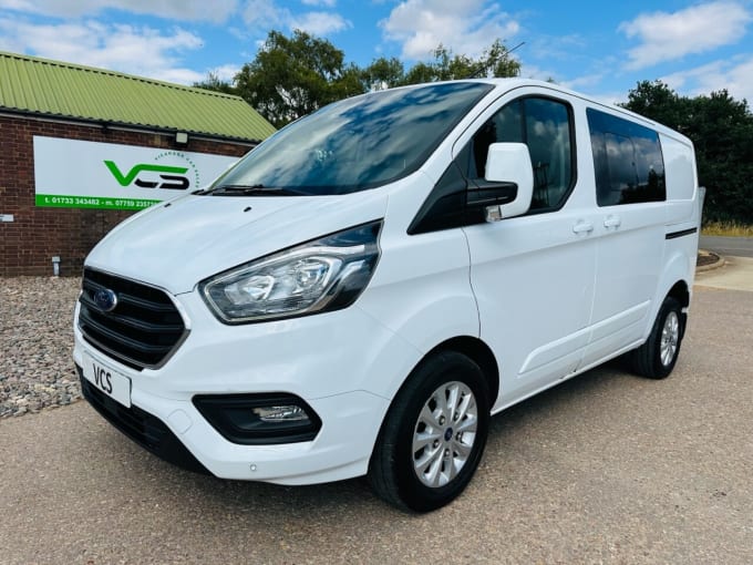 2025 Ford Transit Custom