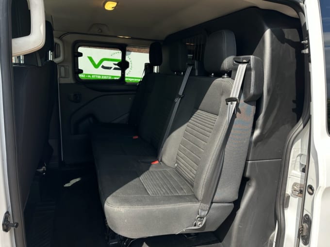 2025 Ford Transit Custom