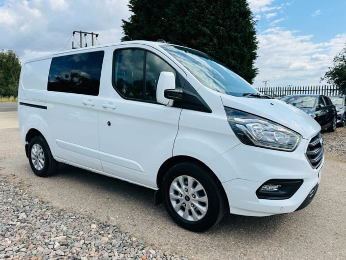 2025 Ford Transit Custom