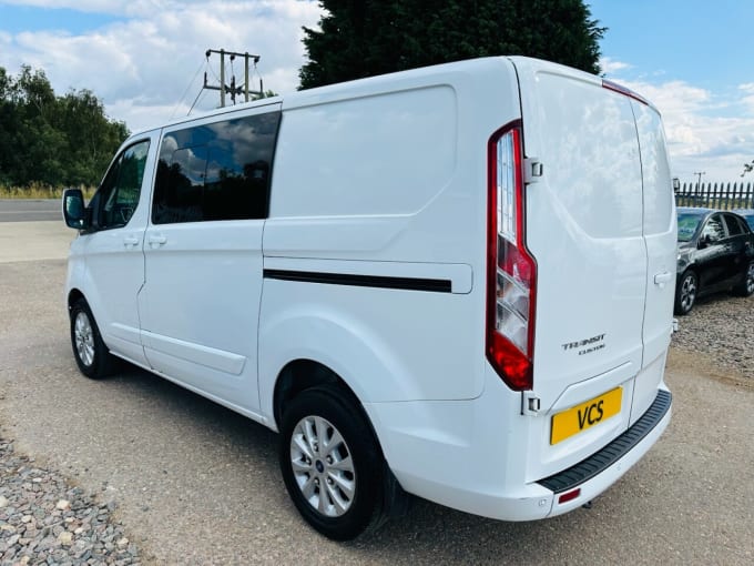 2025 Ford Transit Custom
