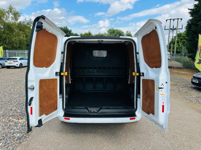 2025 Ford Transit Custom
