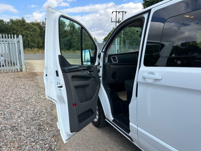 2025 Ford Transit Custom