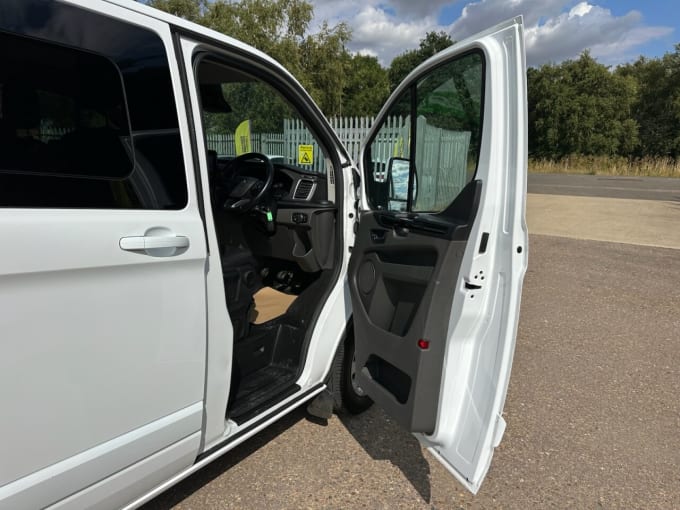 2025 Ford Transit Custom