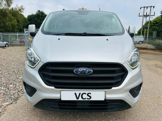 2025 Ford Transit Custom