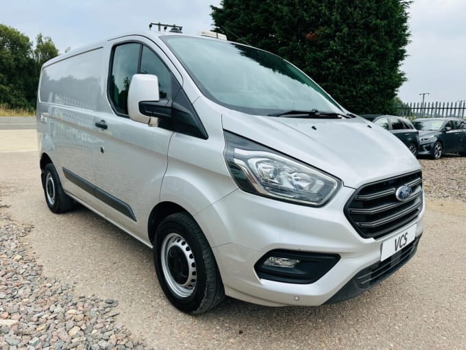 2025 Ford Transit Custom