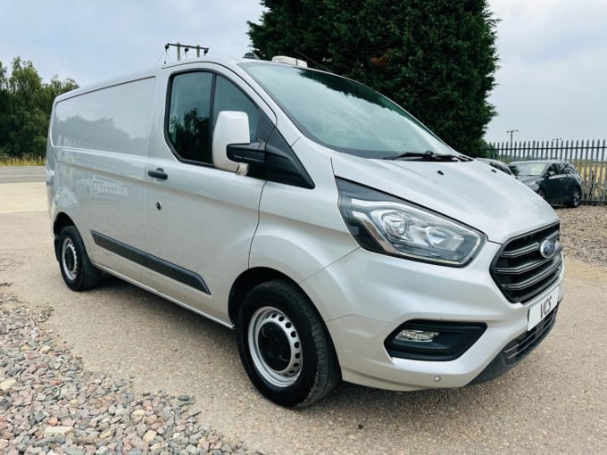 2025 Ford Transit Custom