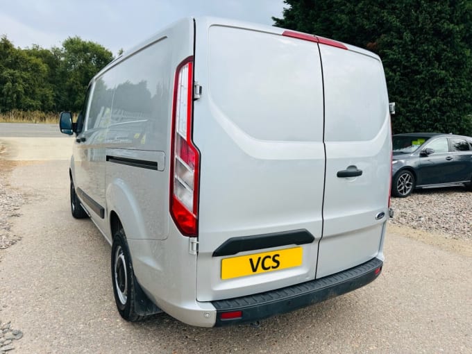 2025 Ford Transit Custom