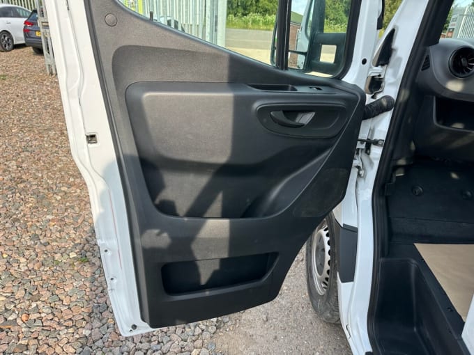 2025 Mercedes-benz Sprinter