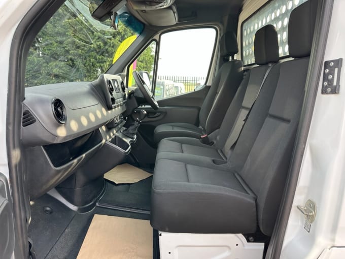 2025 Mercedes-benz Sprinter