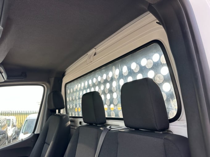 2025 Mercedes-benz Sprinter