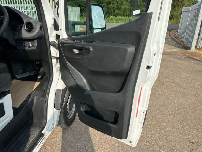 2025 Mercedes-benz Sprinter