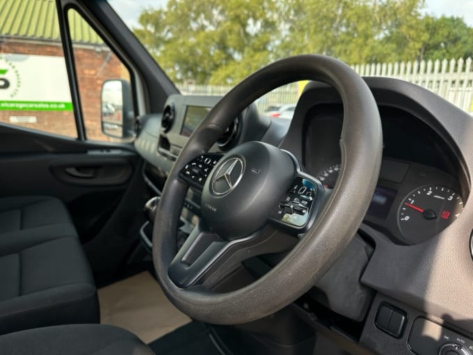 2025 Mercedes-benz Sprinter