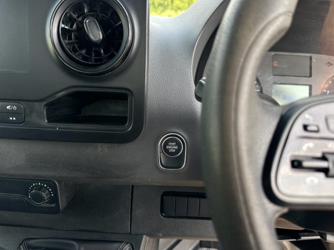2025 Mercedes-benz Sprinter
