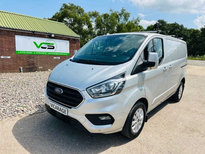 2025 Ford Transit Custom