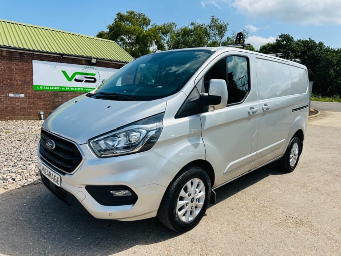 2025 Ford Transit Custom
