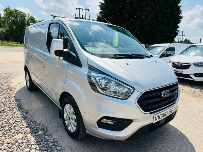 2025 Ford Transit Custom