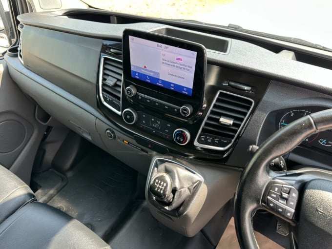 2025 Ford Transit Custom