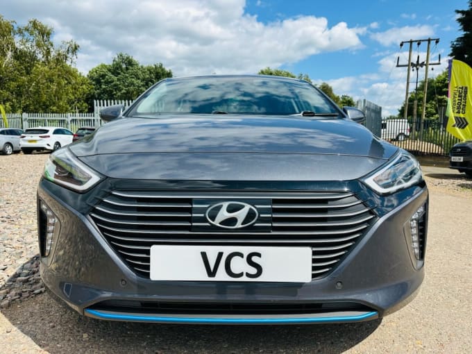 2025 Hyundai Ioniq
