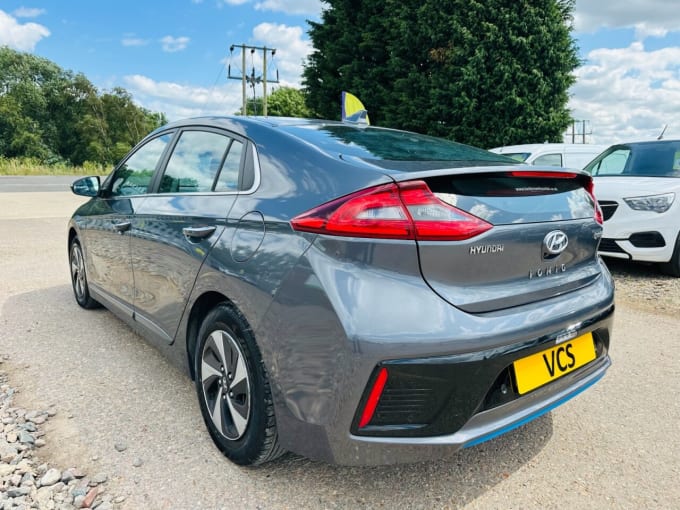 2025 Hyundai Ioniq