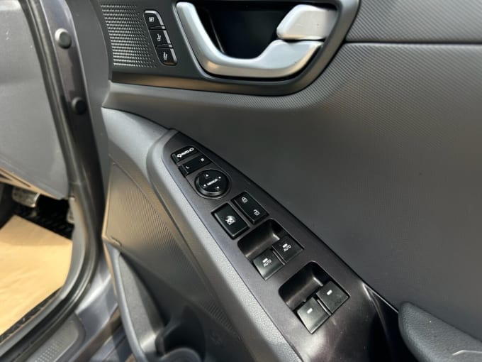 2025 Hyundai Ioniq