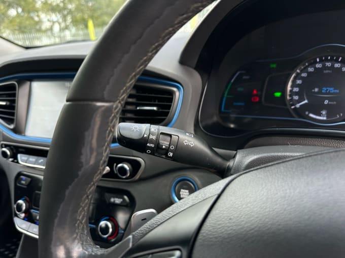 2025 Hyundai Ioniq