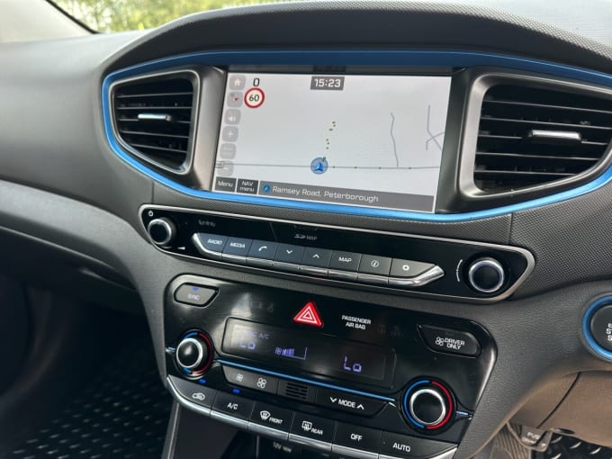 2025 Hyundai Ioniq