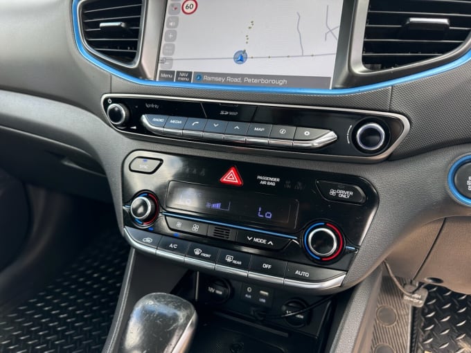 2025 Hyundai Ioniq