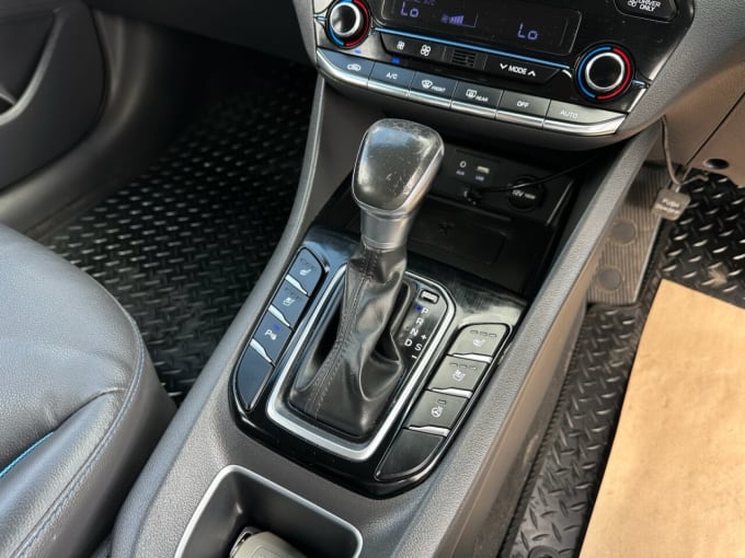 2025 Hyundai Ioniq