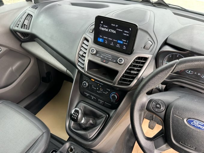 2025 Ford Transit Connect