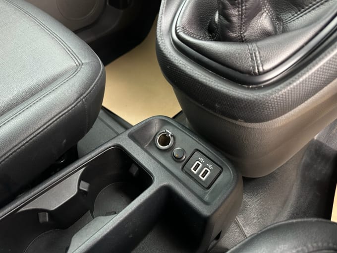 2025 Ford Transit Connect