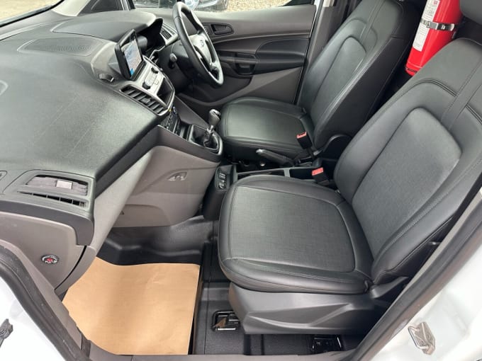 2025 Ford Transit Connect
