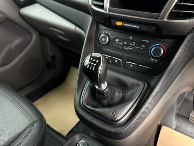 2025 Ford Transit Connect