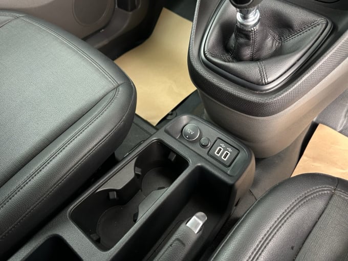 2025 Ford Transit Connect