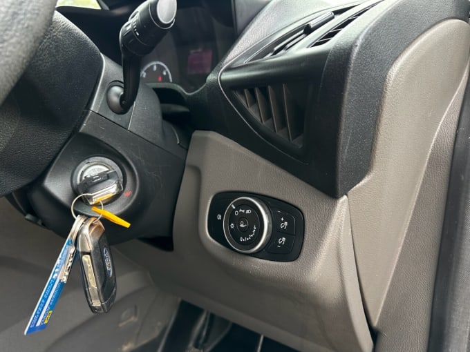 2025 Ford Transit Connect