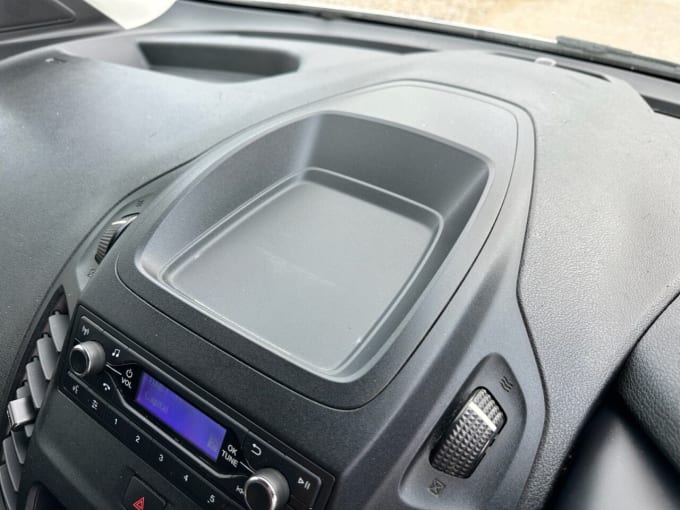 2025 Ford Transit Connect