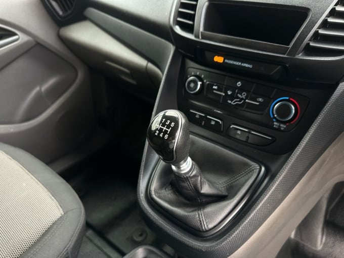 2025 Ford Transit Connect