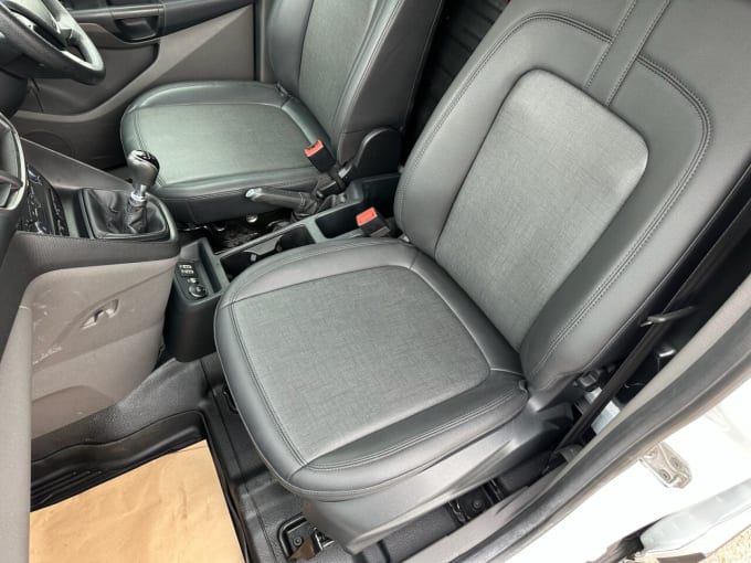 2025 Ford Transit Connect