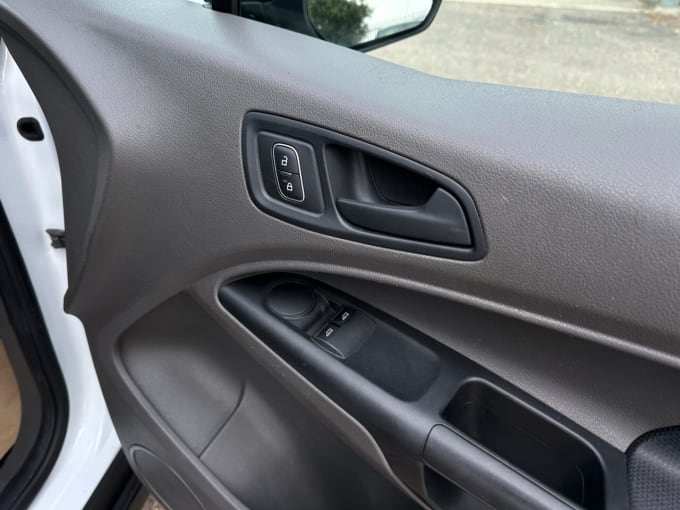 2025 Ford Transit Connect
